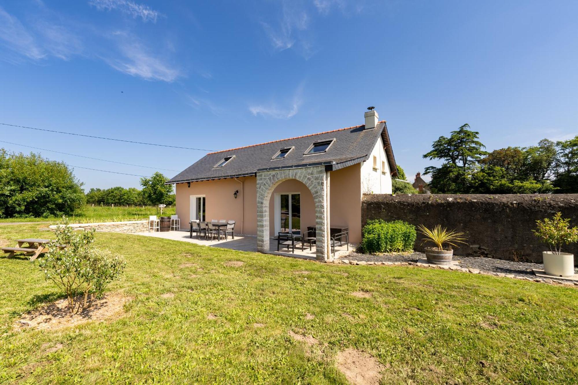 Manoir De L'Aisnerie Le Pavillon Villa Saint-Herblain Bagian luar foto